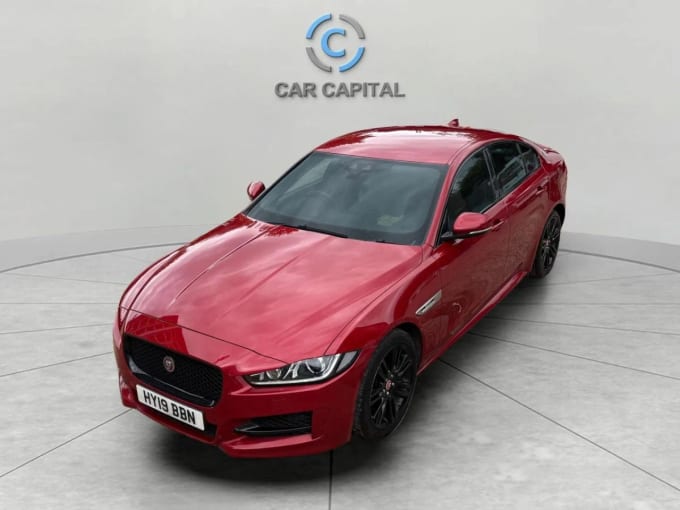 2025 Jaguar Xe