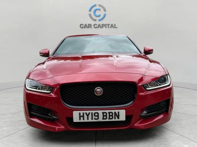 2025 Jaguar Xe