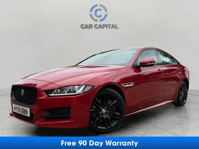 2025 Jaguar Xe