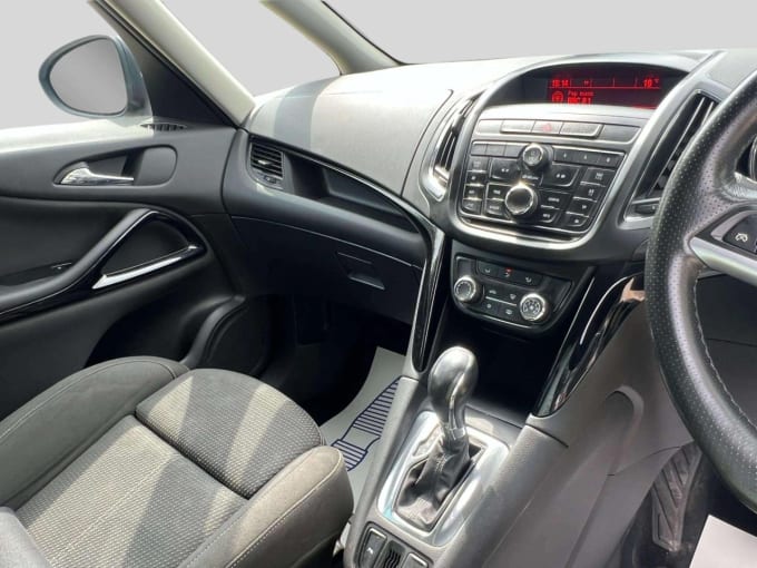 2025 Vauxhall Zafira Tourer