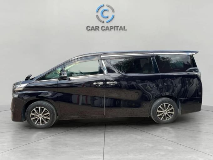 2025 Toyota Vellfire