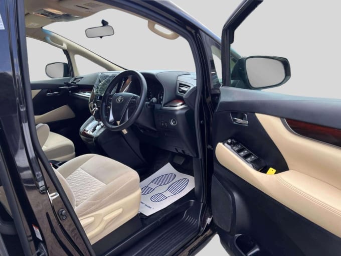 2025 Toyota Vellfire