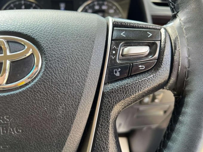 2025 Toyota Vellfire