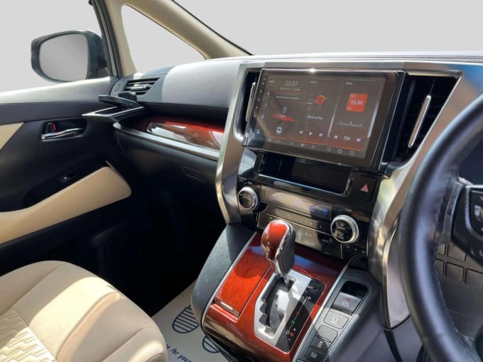 2025 Toyota Vellfire