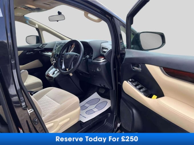 2025 Toyota Vellfire