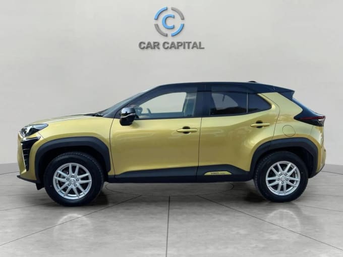 2025 Toyota Yaris Cross