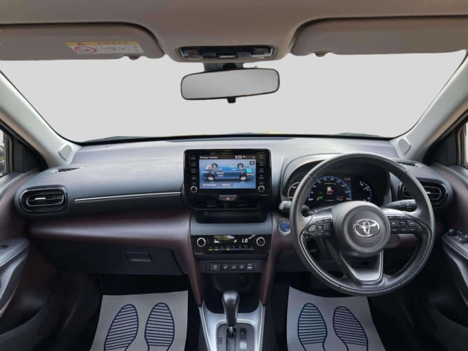 2025 Toyota Yaris Cross