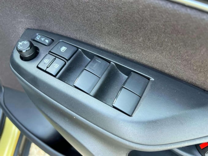 2025 Toyota Yaris Cross