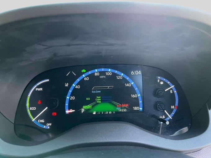 2025 Toyota Yaris Cross