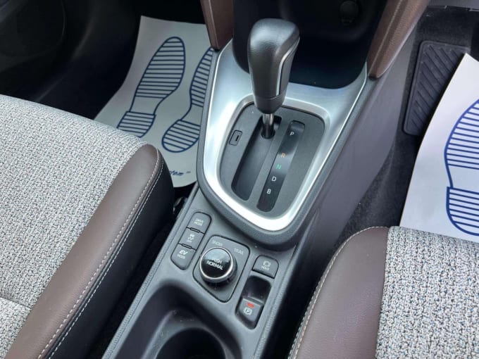 2025 Toyota Yaris Cross