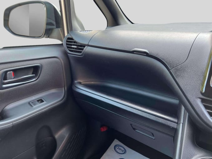2025 Toyota Noah