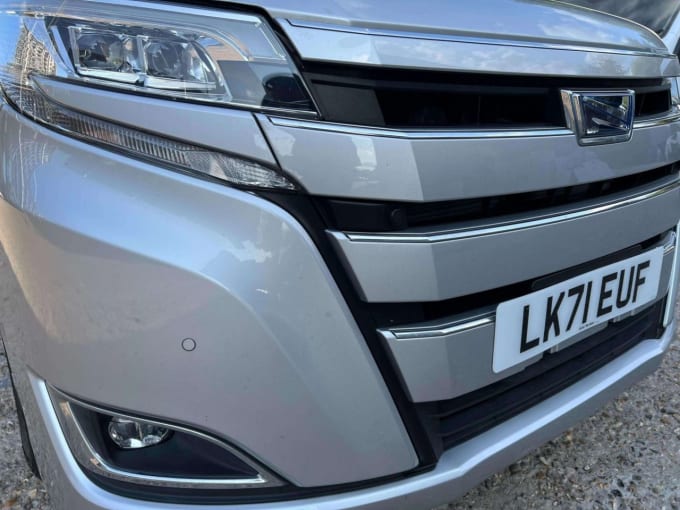 2025 Toyota Noah