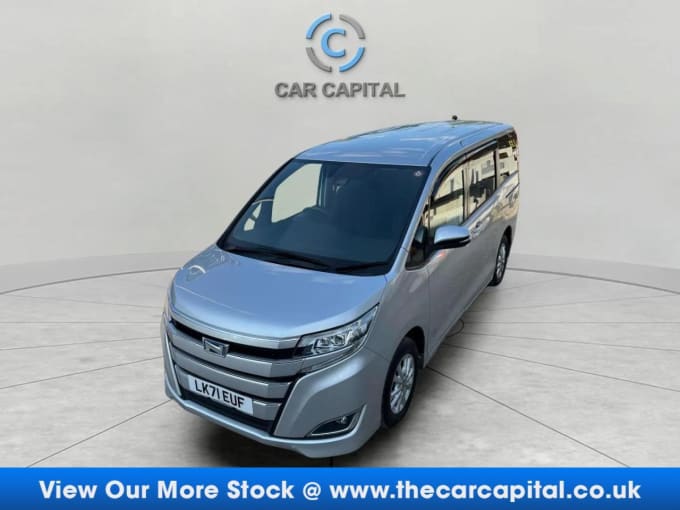 2025 Toyota Noah