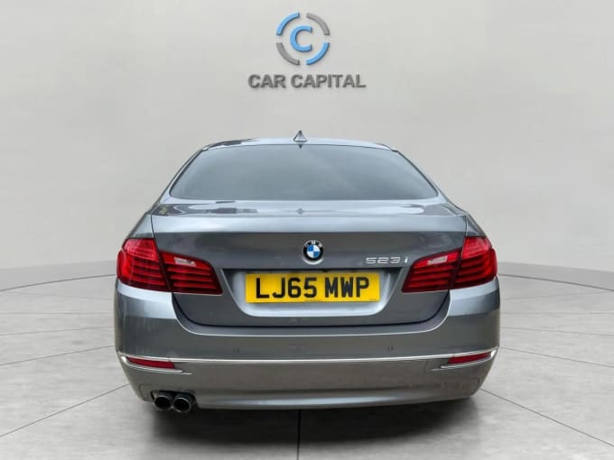 2025 BMW 5-series