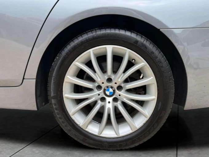 2025 BMW 5-series