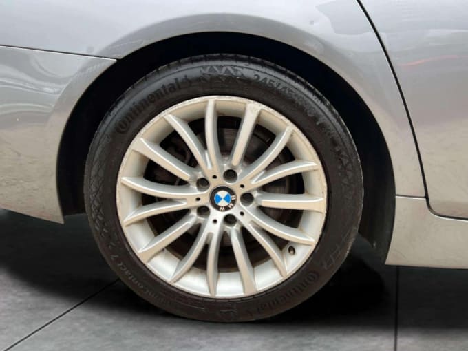 2025 BMW 5-series