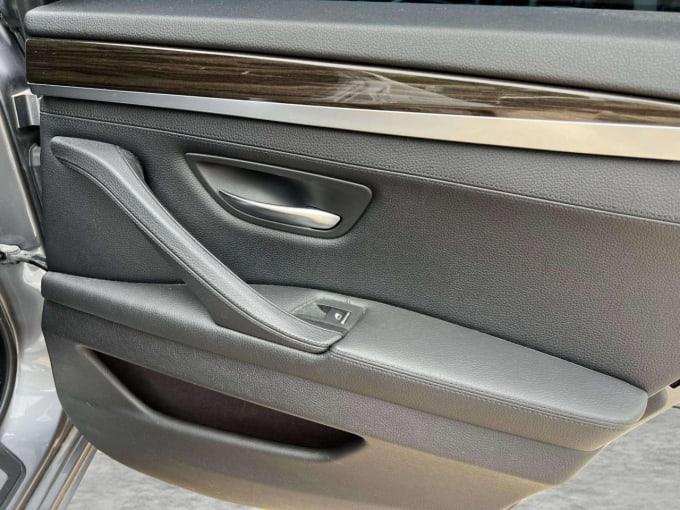 2025 BMW 5-series