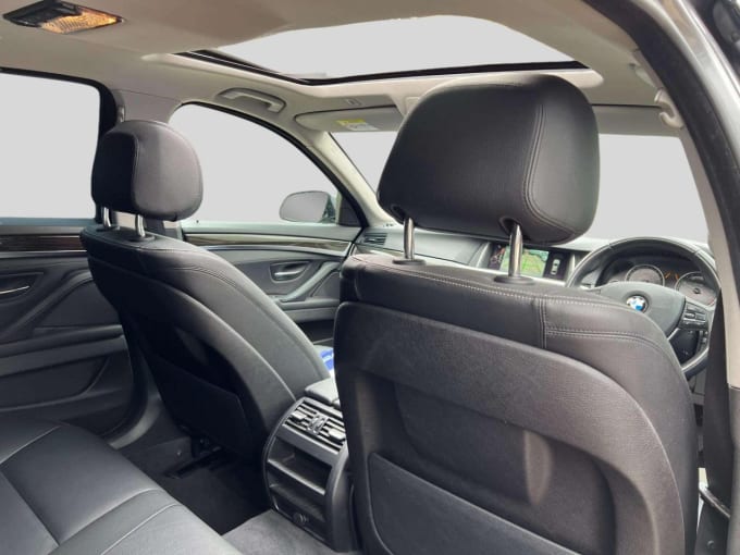 2025 BMW 5-series
