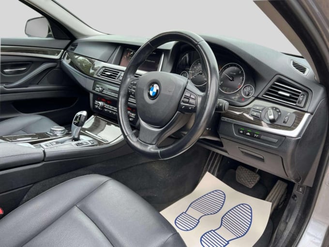 2025 BMW 5-series