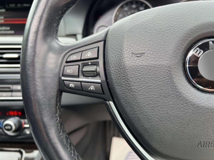 2025 BMW 5-series