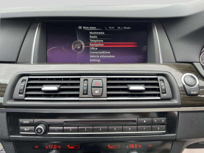 2025 BMW 5-series