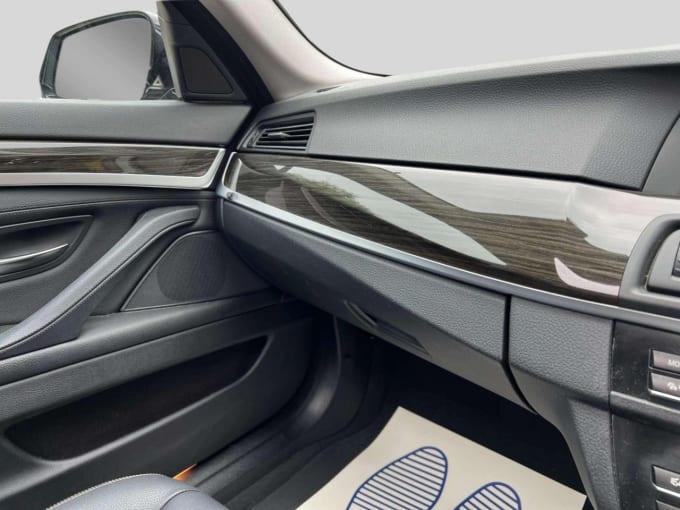 2025 BMW 5-series