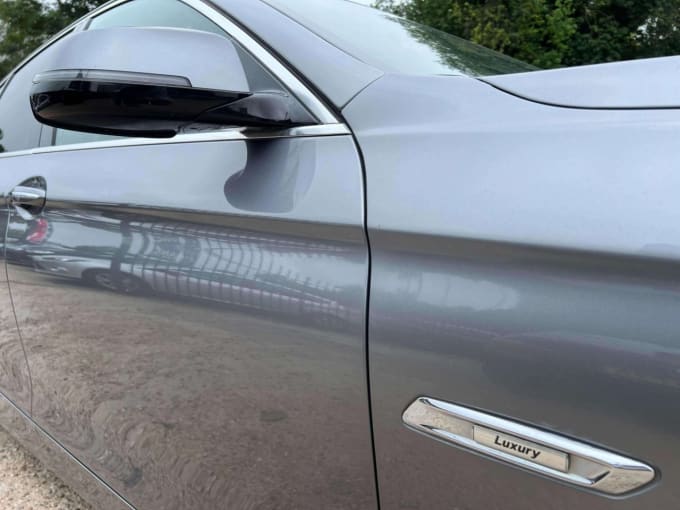 2025 BMW 5-series