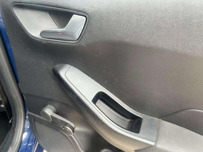 2025 Ford Fiesta