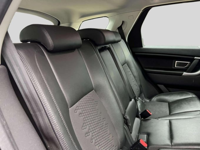 2025 Land Rover Discovery Sport