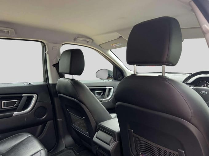 2025 Land Rover Discovery Sport