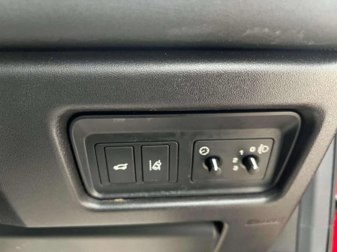 2025 Land Rover Discovery Sport