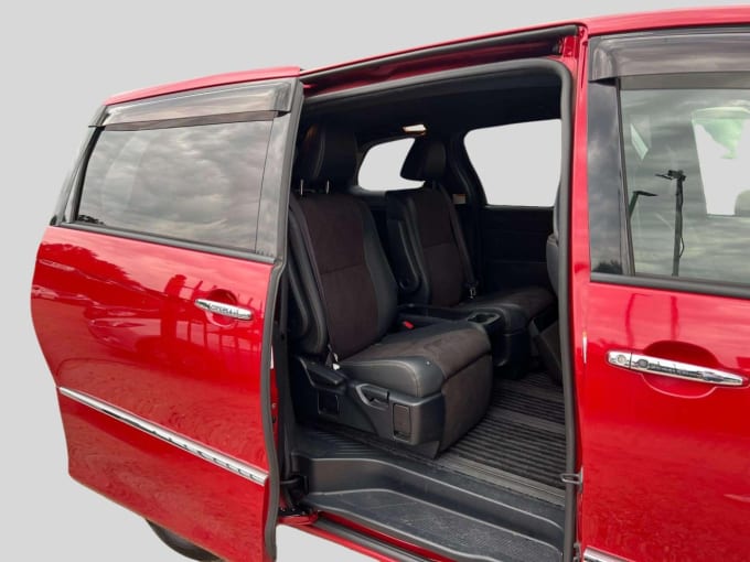 2025 Toyota Estima