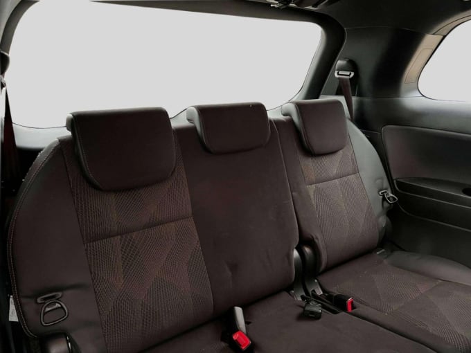 2025 Toyota Estima