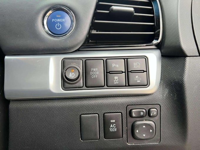 2025 Toyota Estima