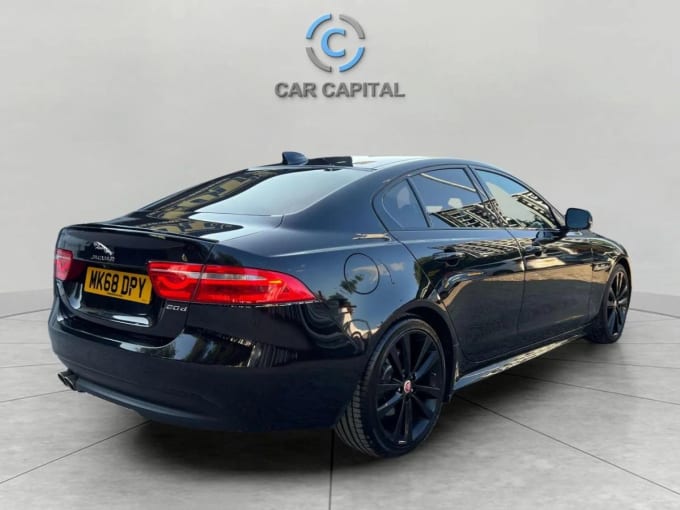 2025 Jaguar Xe