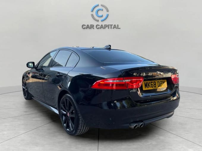 2025 Jaguar Xe