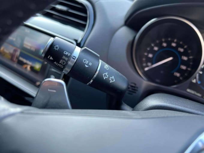 2025 Jaguar Xe