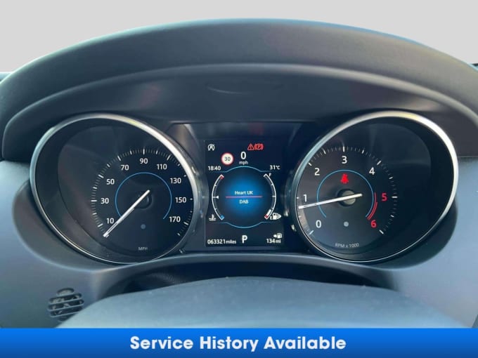 2025 Jaguar Xe