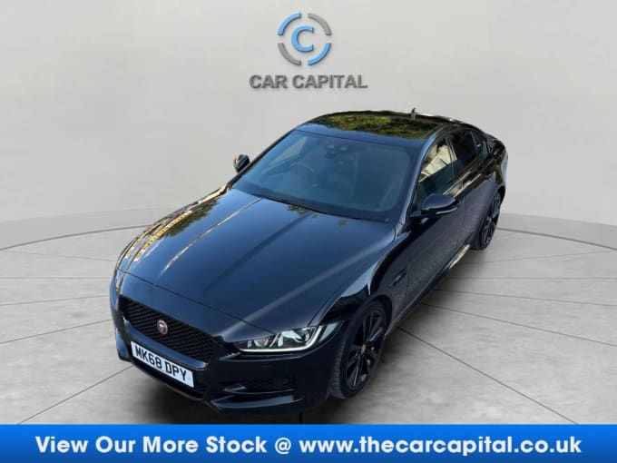 2025 Jaguar Xe