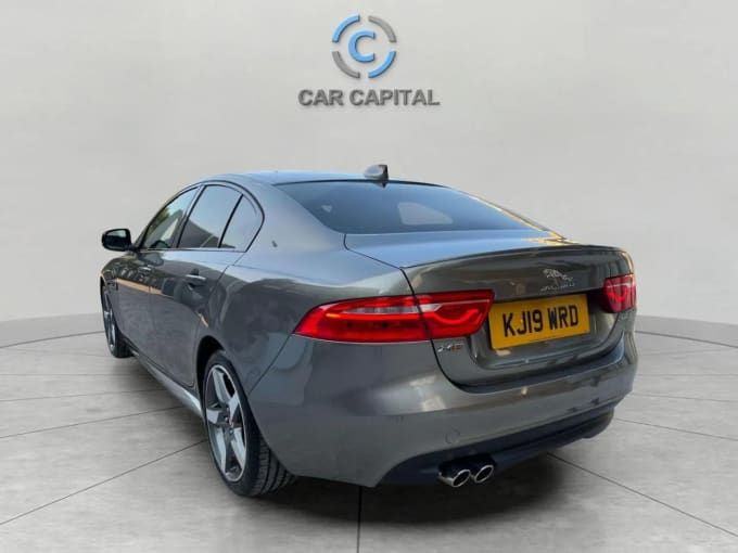 2025 Jaguar Xe