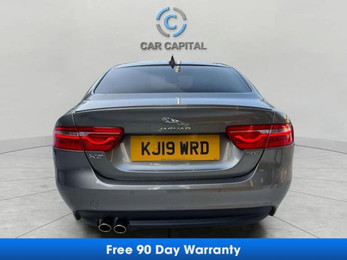 2025 Jaguar Xe