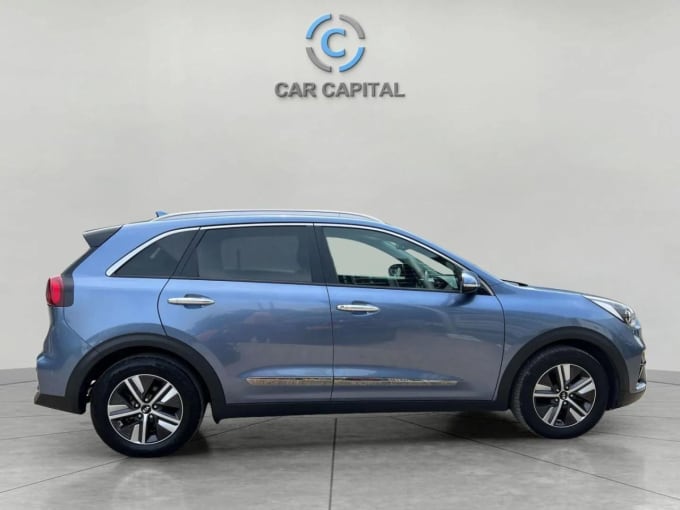 2025 Kia Niro