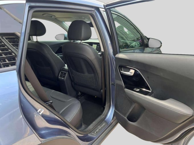 2025 Kia Niro