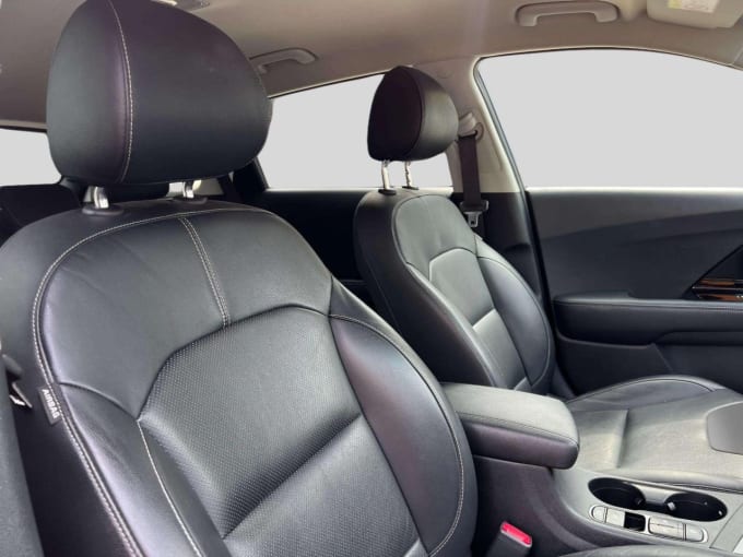 2025 Kia Niro