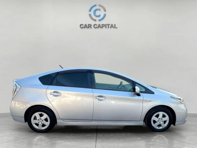 2025 Toyota Prius