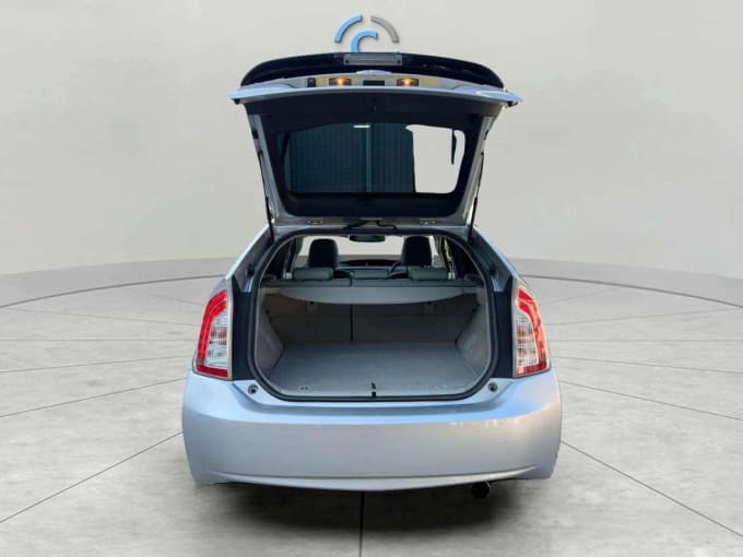 2025 Toyota Prius