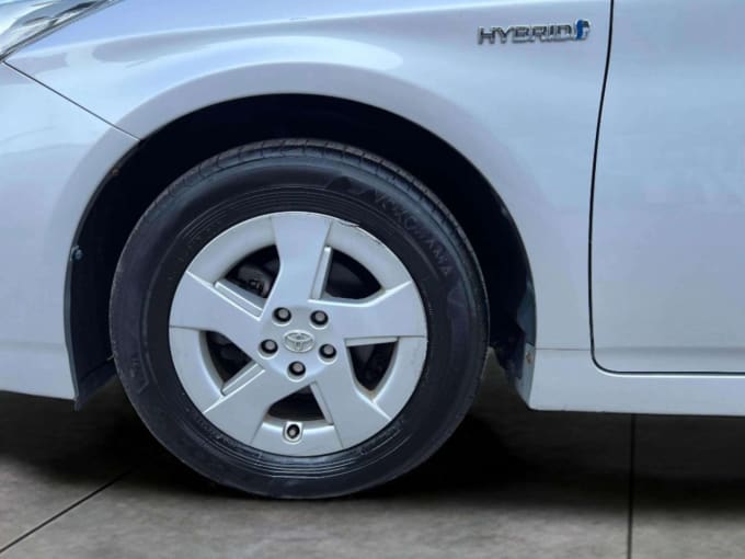 2025 Toyota Prius