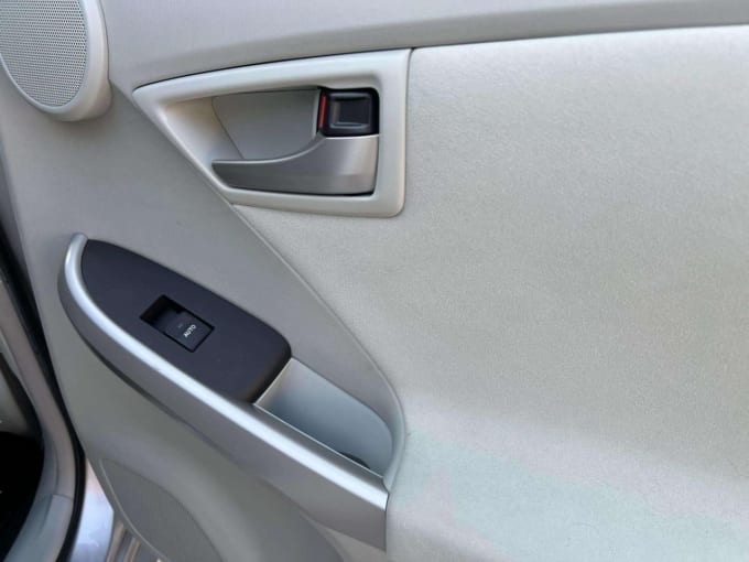 2025 Toyota Prius