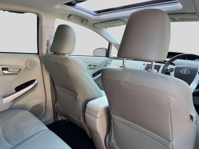 2025 Toyota Prius