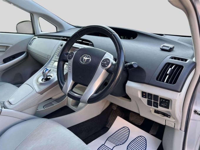 2025 Toyota Prius